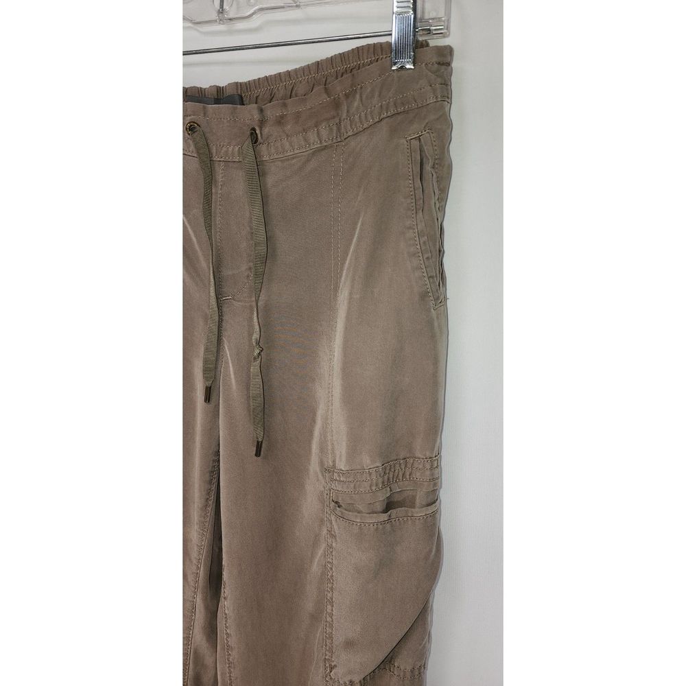 Eddie Bauer Women's Tan Cargo Pants 100% Tencell Lyocell Size S - Picture 5 of 5